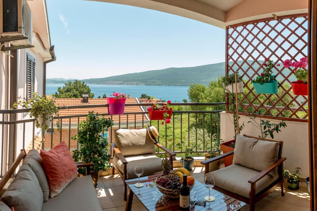 Cicciobello Lux Apartment Baosici With Stunning Sea View Εξωτερικό φωτογραφία